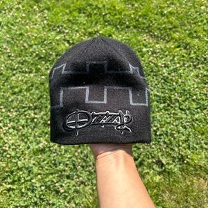 Black Beanie with Gray Pattern